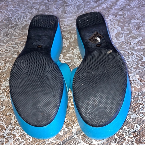 PRADA platform grayed-blue (1stpic), thong sandals, st buckles $192 - Picture 10 of 10